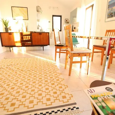 Anica Apartment *